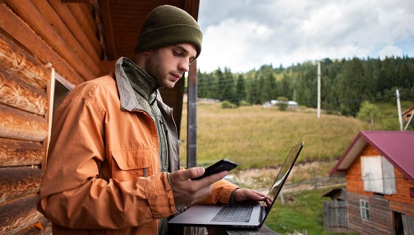 Conectividad para combatir la brecha digital
